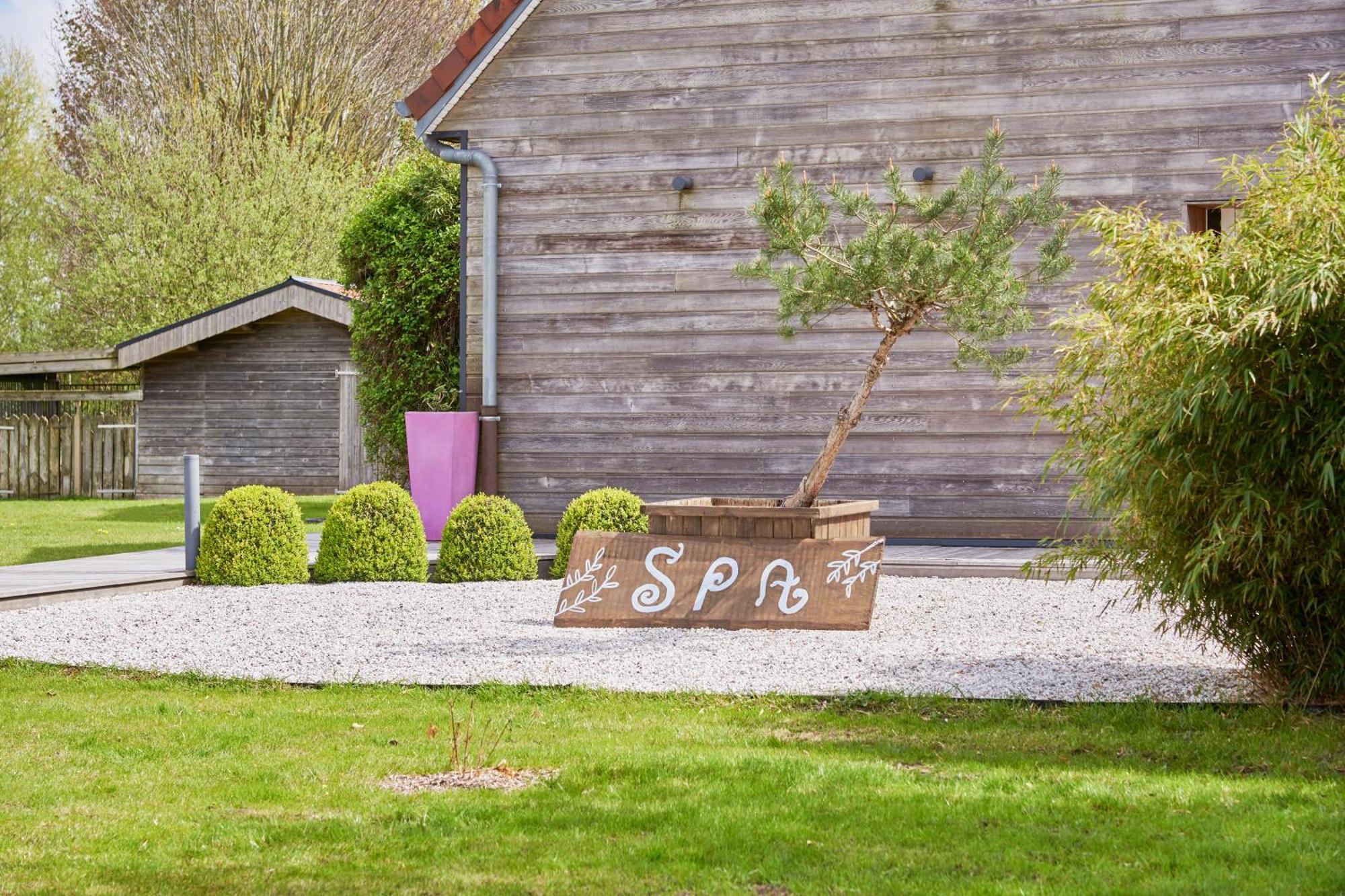 Hotel Spa Les Saules Favieres  Exterior photo